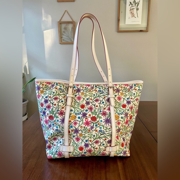 Dooney & Bourke Floral Rainbow Zipper Set, Tote & Convertible Crossbody, Y2K - Picture 9 of 17